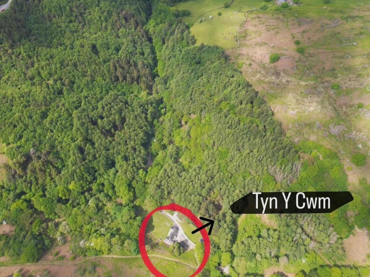 Cuckoo Cabin, Tyn Y Cwm Eglwys-Fach Esterno foto