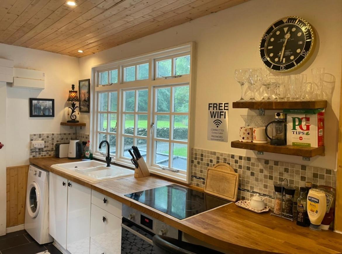 Cuckoo Cabin, Tyn Y Cwm Eglwys-Fach Esterno foto
